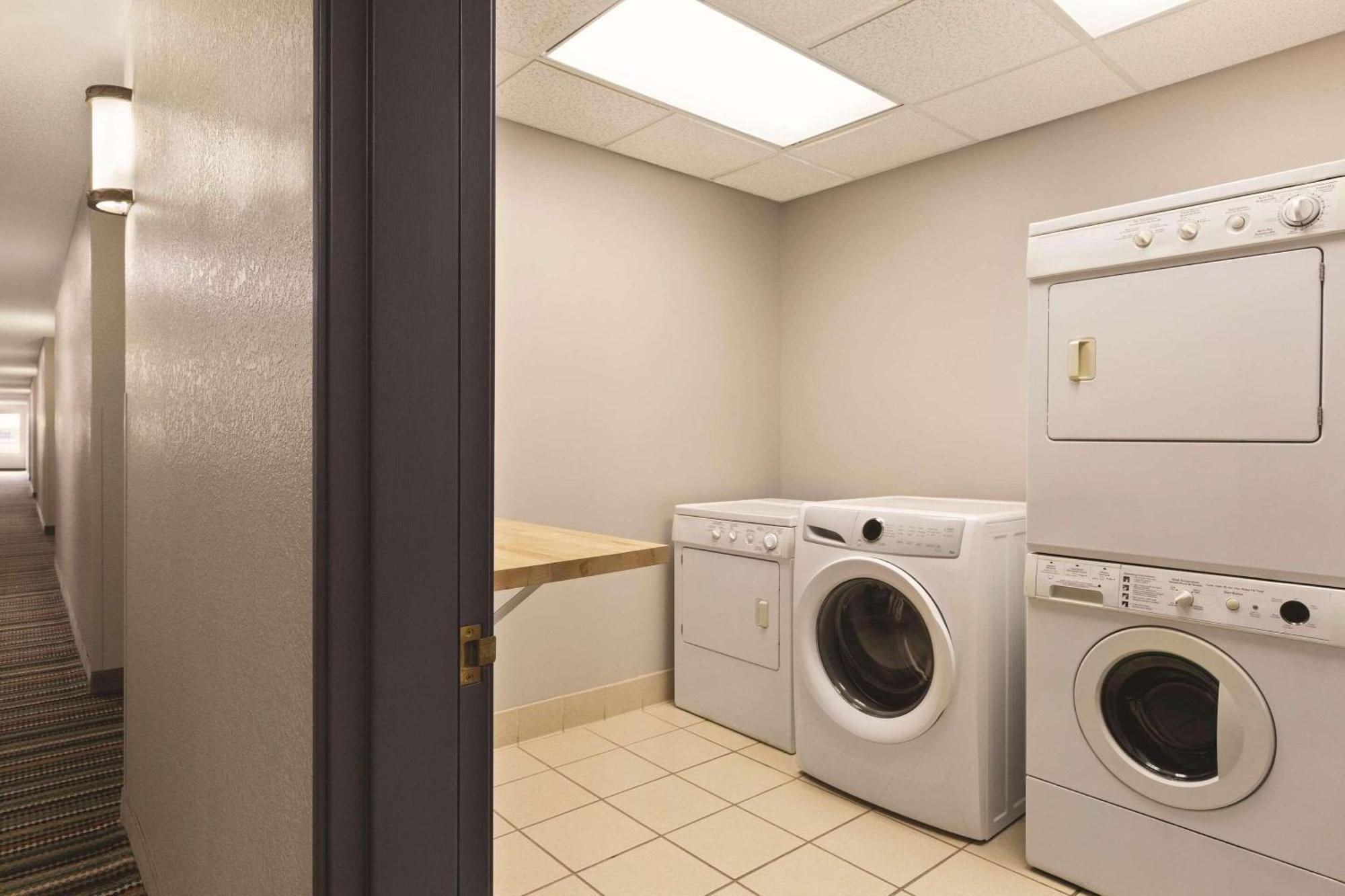 Country Inn & Suites By Radisson, Willmar, Mn Luaran gambar